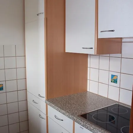 Apartament Traar House *